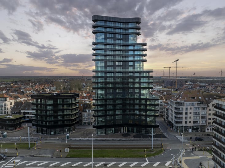 Heldentoren_maart2024_002B-min (1)